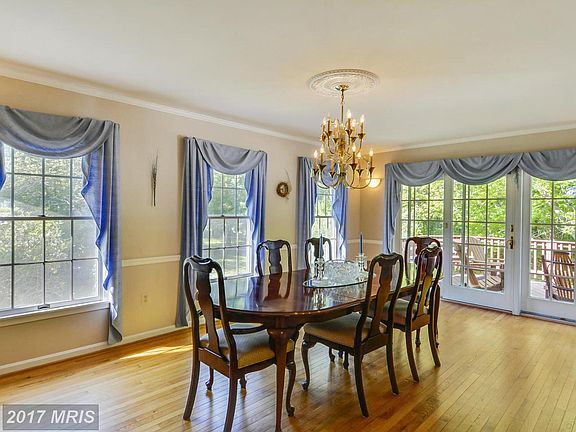 3rd image of 7308 Blanchard Dr