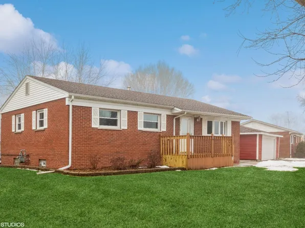 3545 Rush Pl, Hobart, IN 46342