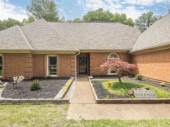 3rd image of 3609 Vanderschaaf Dr