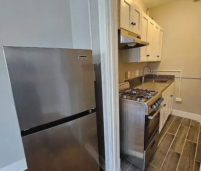1175 Chapel St #202 — Photo 1