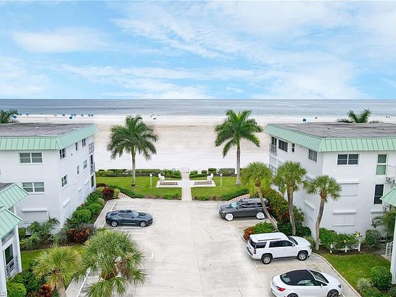 5th image of 6500 Estero Blvd #D221