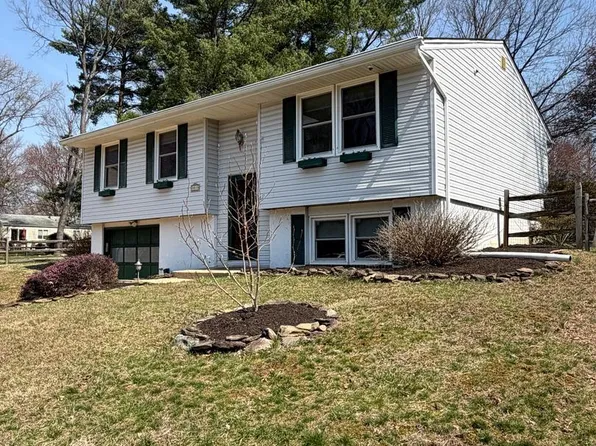 5033 Three Kings Ln, Columbia, MD 21044