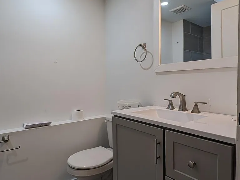 2232 N Mascher St — Photo 24
