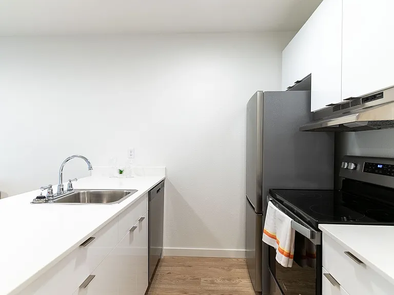 Welcome to Harborside Flats — Photo 21