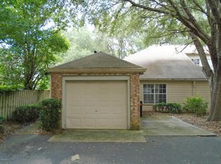 5246 SW 97th Dr, Gainesville, FL 32608