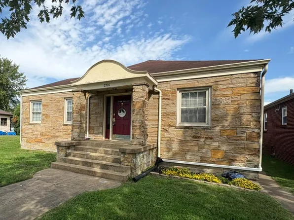 2721 S 8th St, Ironton, OH 45638
