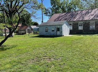 520 S Central Ave, Chanute, KS 66720