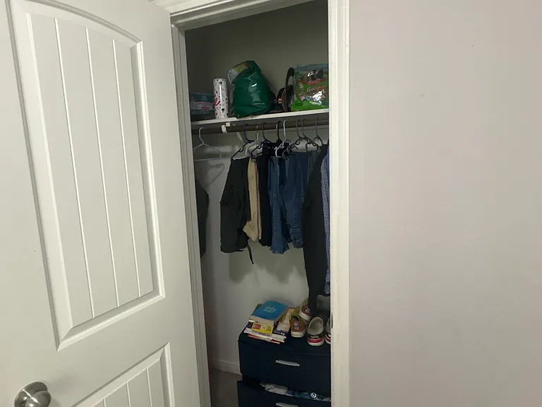 308 E Humble St — Photo 15