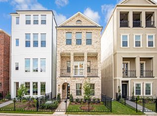 939 Blackshire Ln, Houston, TX 77055
