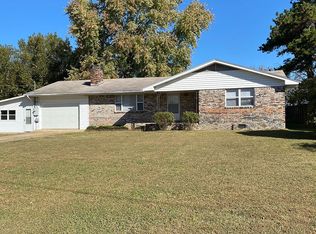 321 Hembree Dr, Lincoln, AR 72744
