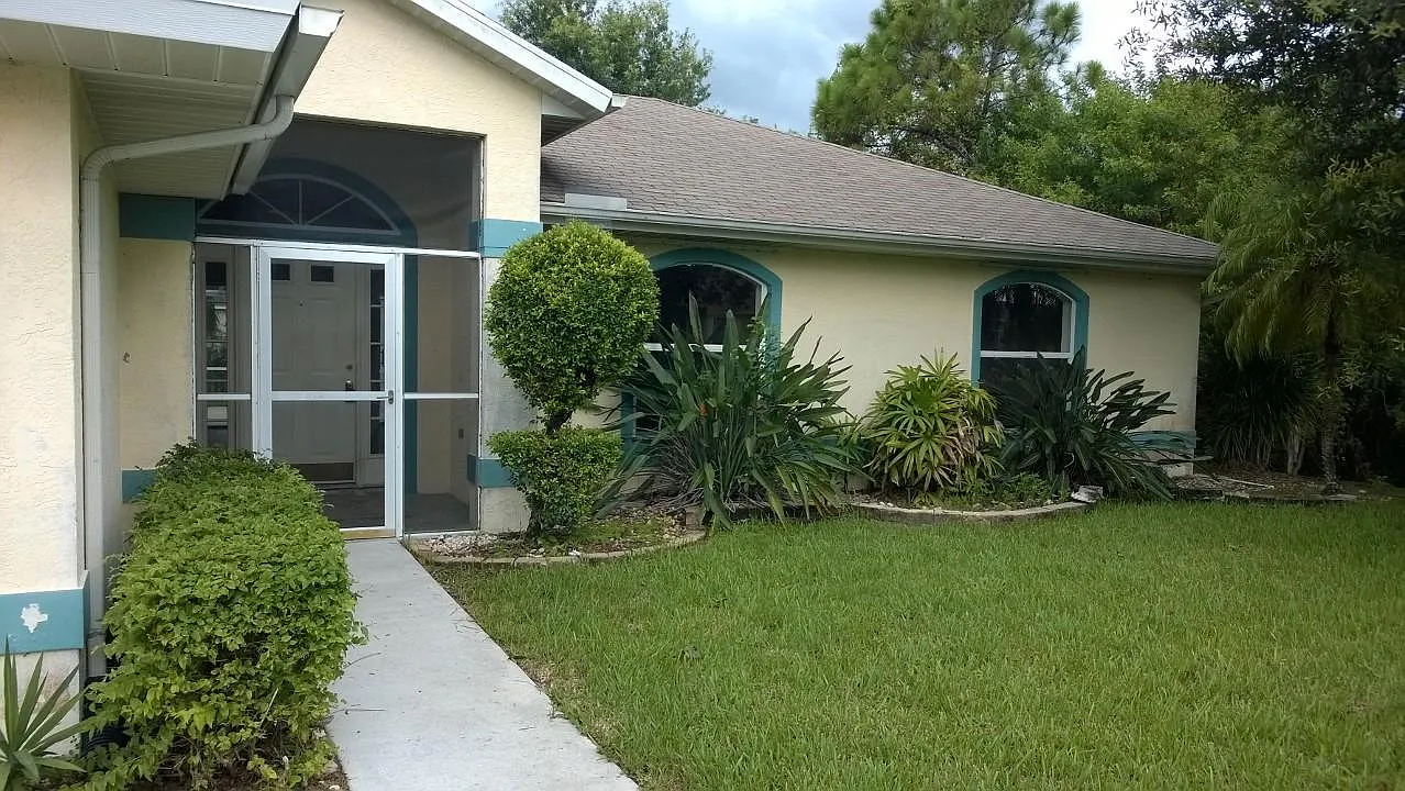 3 bed, 2.0 bath, 1550 sqft, $2,500 — Photo 3