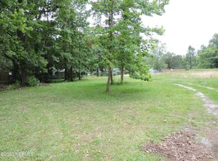 100 El Dorado Dr, Green Cove Springs, FL 32043