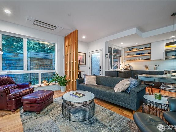 2nd image of 4722 38th Avenue S #F