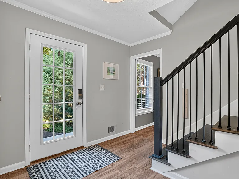 4752 Village North Ct — Photo 4