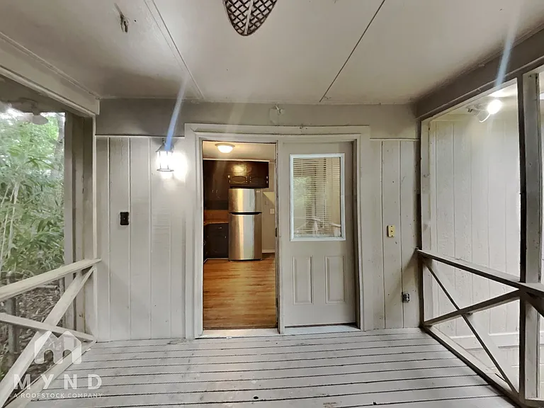 5190 Roger Dr — Photo 19