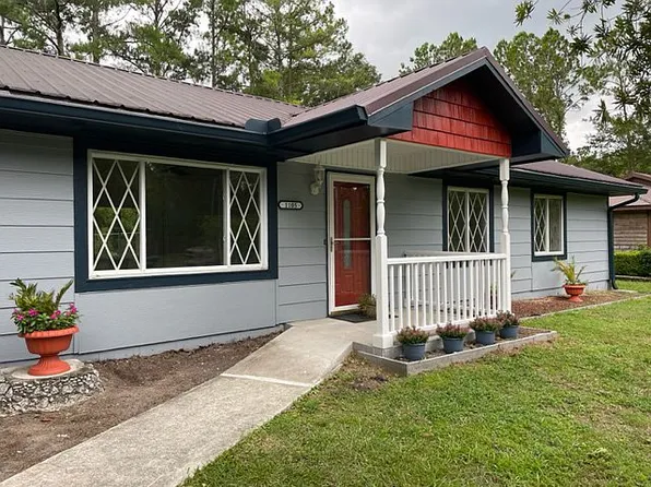 1105 Broadwell Ave, Woodbine, GA 31569