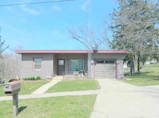 403 Colfax St, Argyle, WI 53504