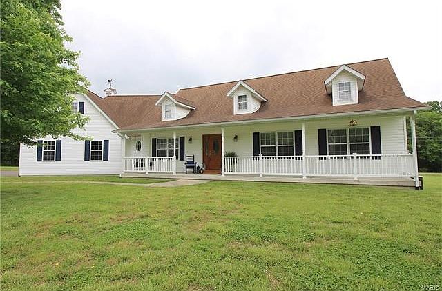 Lovely Ranch home on a peaceful, level, cul-de-sac lot! BACK ON MARKET...NO FAULT OF SELLER!