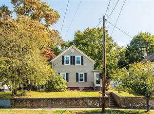 173 Roger Williams Ave, Rumford, RI 02916