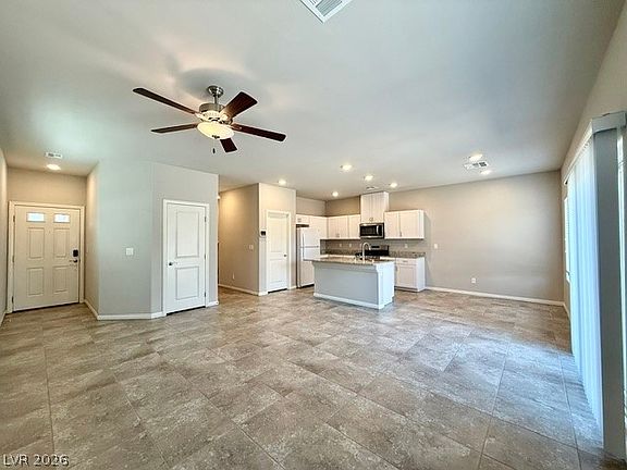3rd image of 7606 Red Plumeria Ave