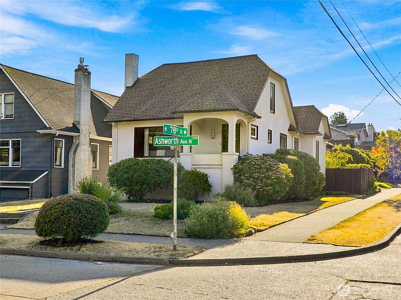 3rd image of 7719 Ashworth Avenue N