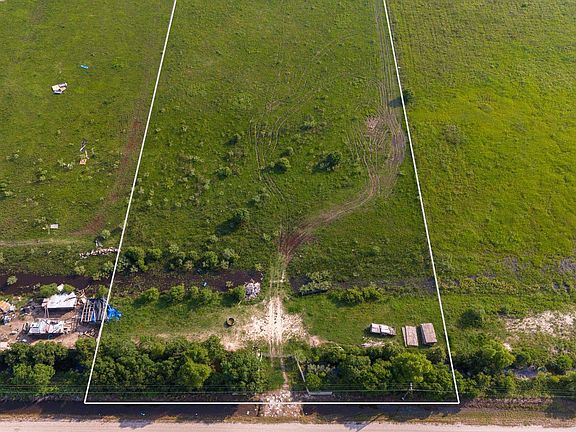 3rd image of Hughes Rd