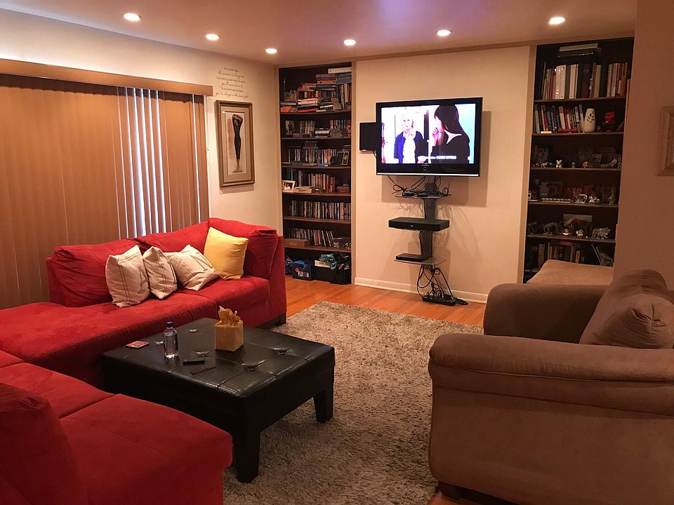 2nd image of 2434 W 117th St #2