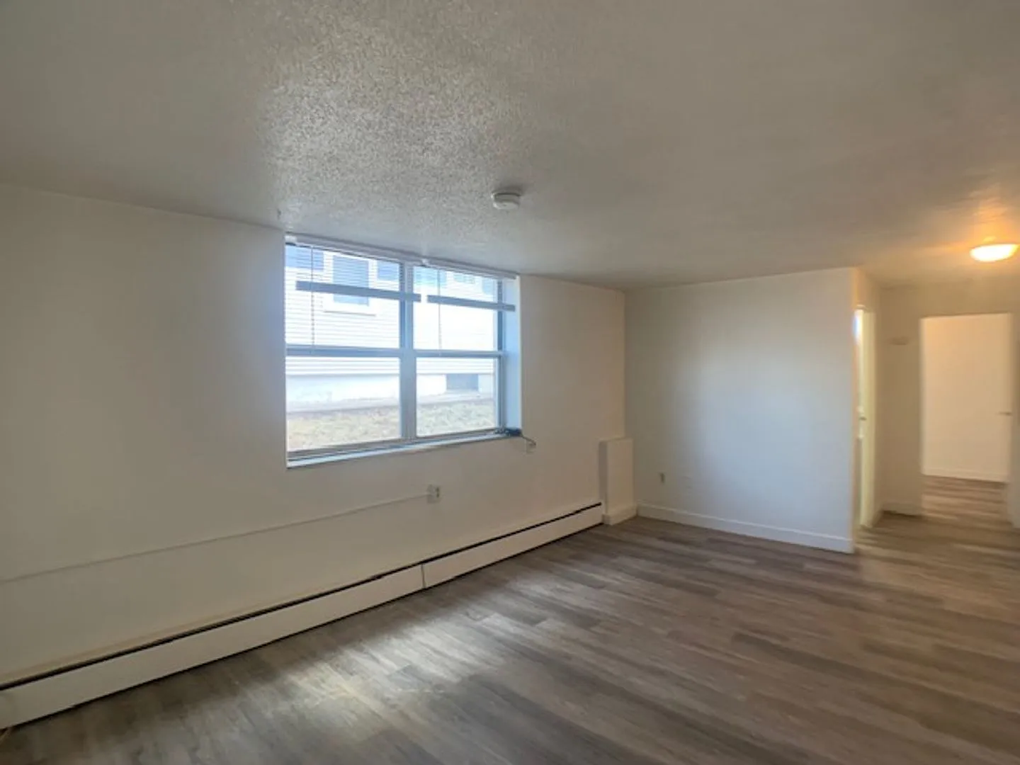 405 Fairview Ave N — Photo 3