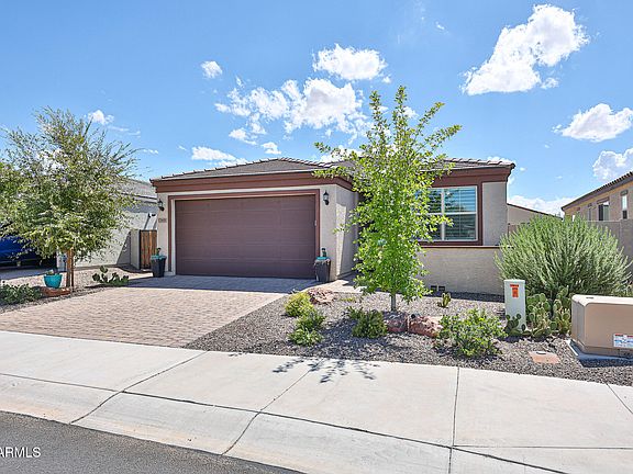 3rd image of 17891 W SANDALWOOD Drive