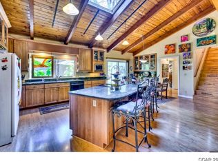 802 Larkspur Ln, Murphys, CA