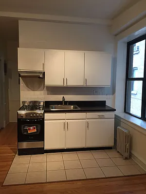 Rented by City & Suburban | media 4