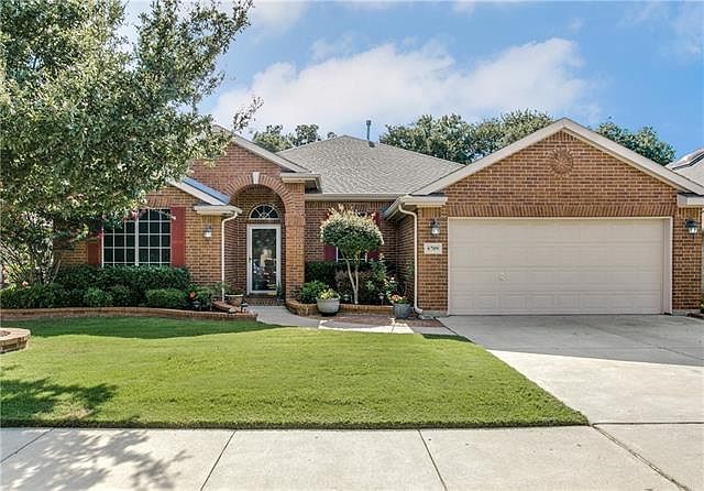 1st image of 6709 Glade Dr