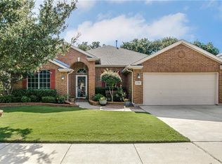 6709 Glade Dr, Arlington, TX 76001
