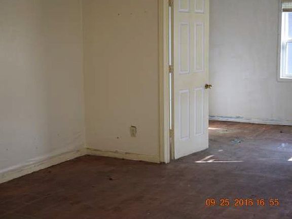 4th image of 4355 N County Road 1000 E