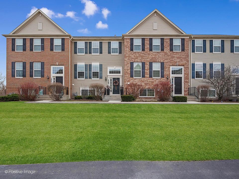 1st image of 1589 Deer Pointe Dr