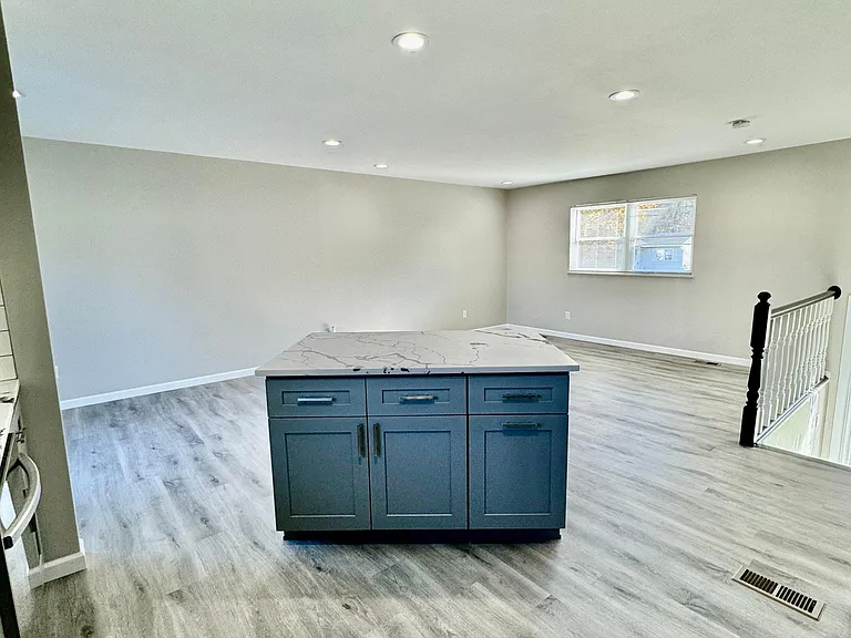 1542 E Meadowbrook Dr — Photo 12