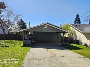 19141 Ravenhill Rd, Hidden Valley Lake, CA 95467