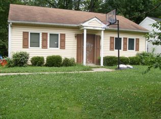 4817 Saint Leo Pl, Louisville, KY 40214