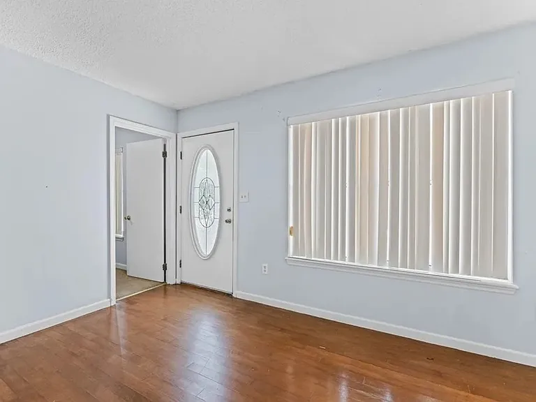 1706 Azalea Dr #638-E — Photo 4