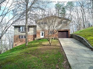 199 Tyree Cir, Elkview, WV 25071