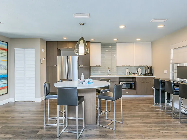Villas at Deer Park Apartments — Photo 12