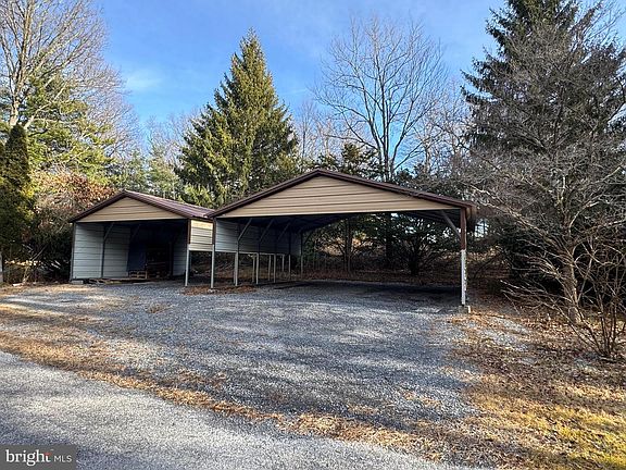 5th image of 2137 Newman Rd