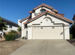 33150 Shoreline Dr, Lake Elsinore, CA 92530
