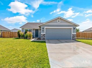 1710 SW Levant Way, Mountain Home, ID 83647