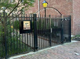 1110 Lombard St APT 24, Philadelphia, PA 19147