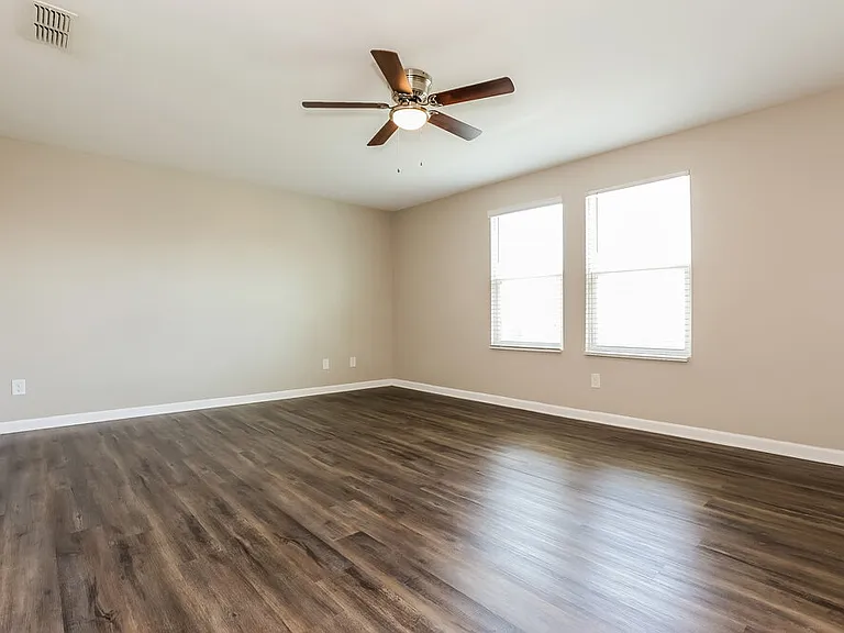 3740 Newbury Place Dr — Photo 8