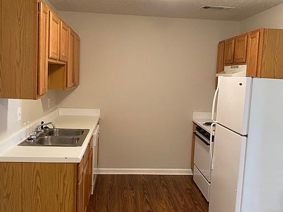 2nd image of 209 E Wilson St APT 84