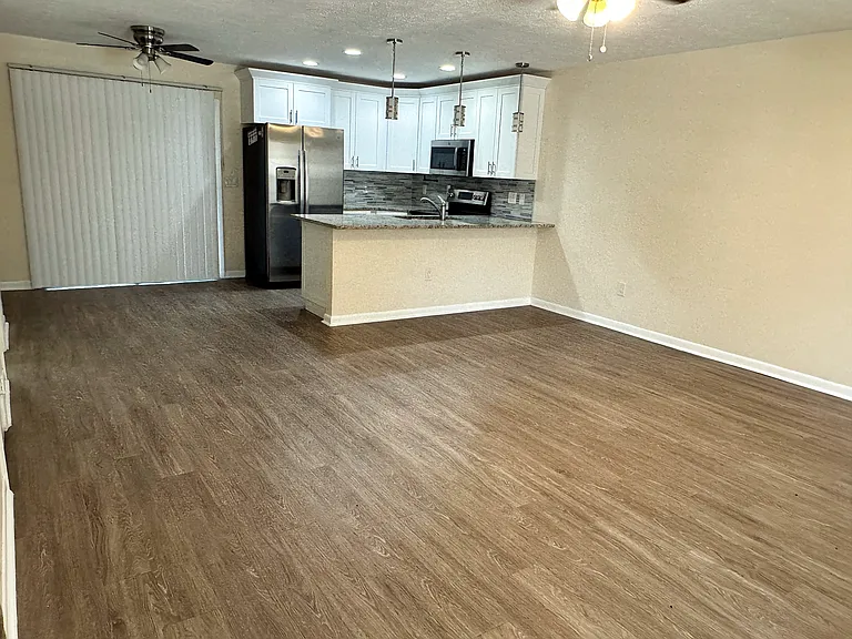 606 Ole Plantation Dr — Photo 3
