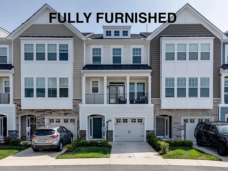 2272 Perennial Cir — Photo 1