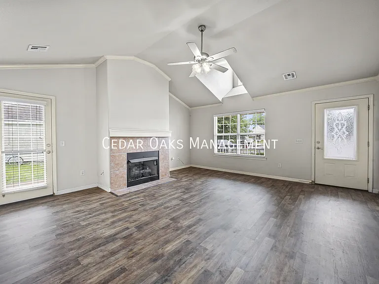 1308 S C Ct — Photo 27